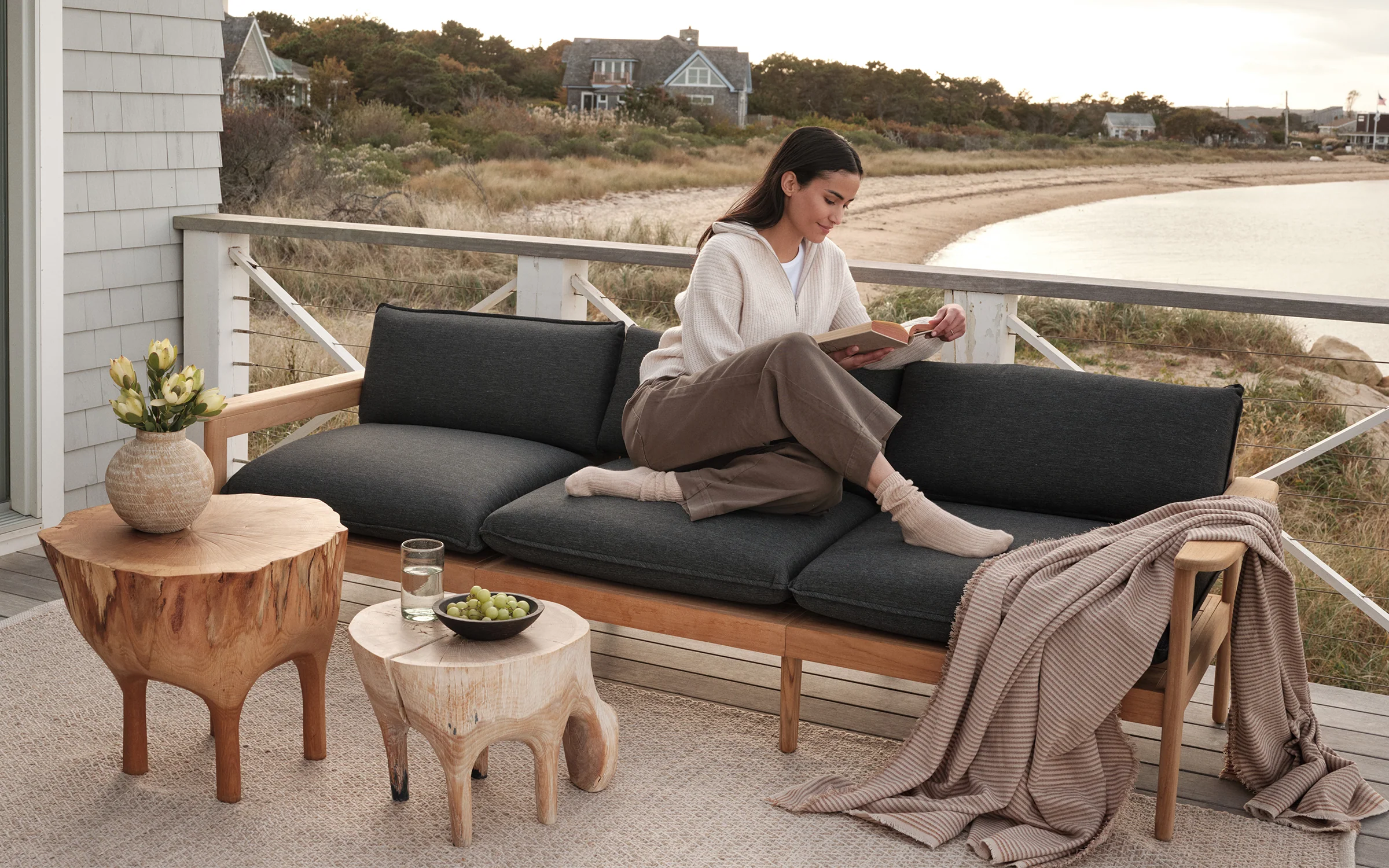 Dunes Teak 3-Seat Sofa 7 Dunes Teak 3-Seat Sofa