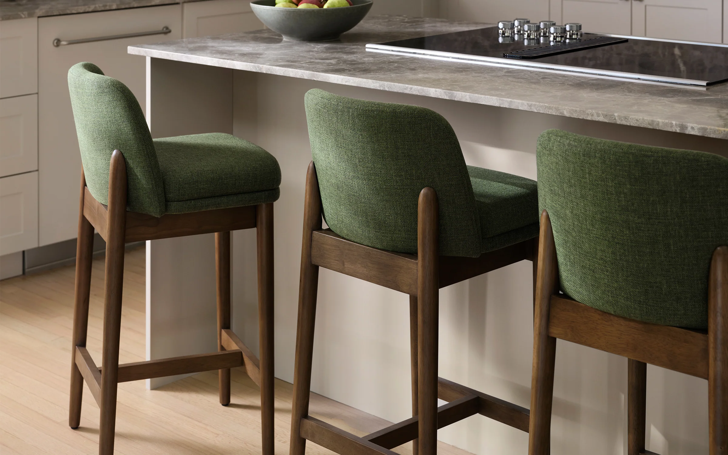 Alto Counter Stool (Set of 2) 4 Alto Counter Stool (Set of 2)