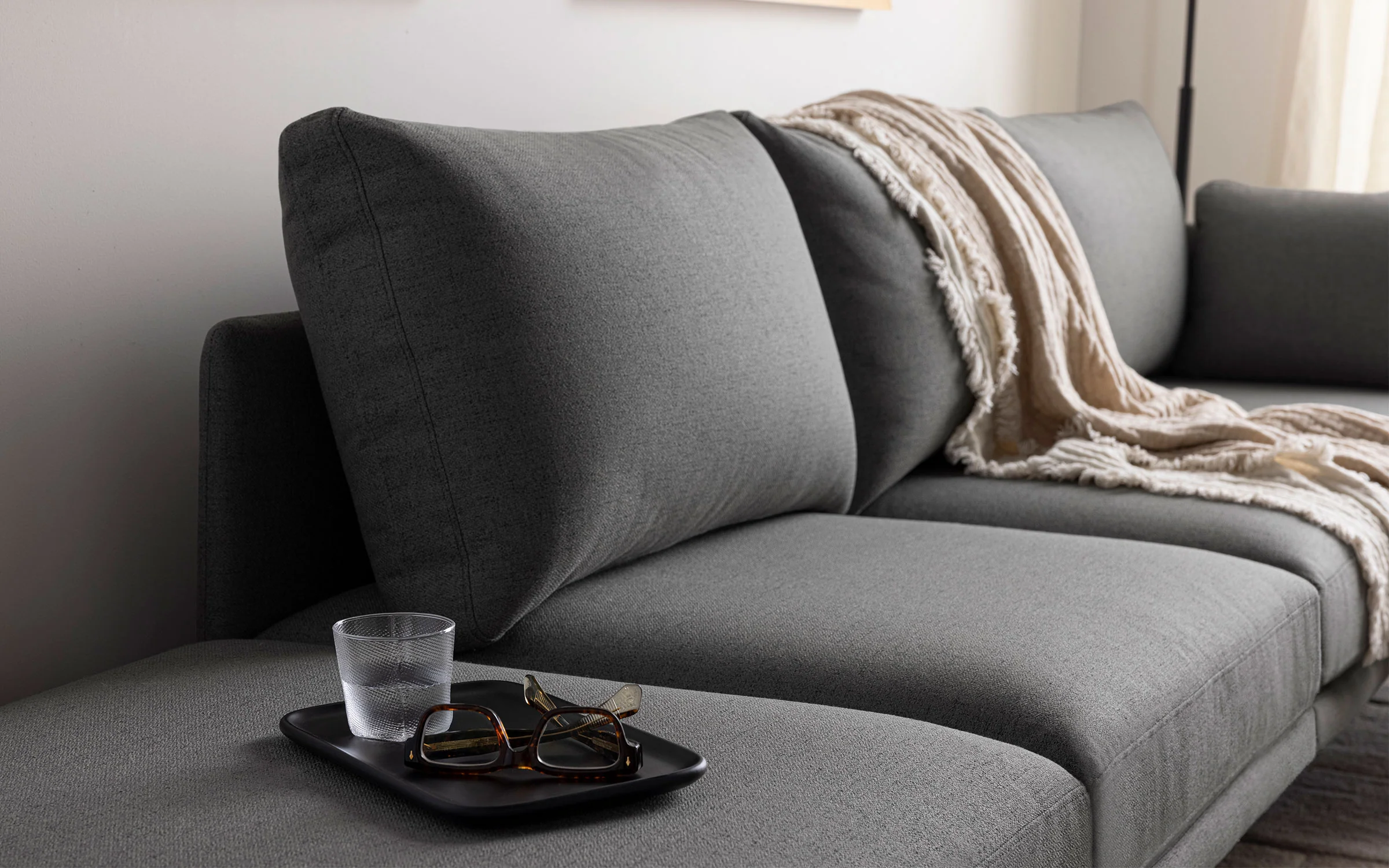 Field 4-Piece Sectional Lounger