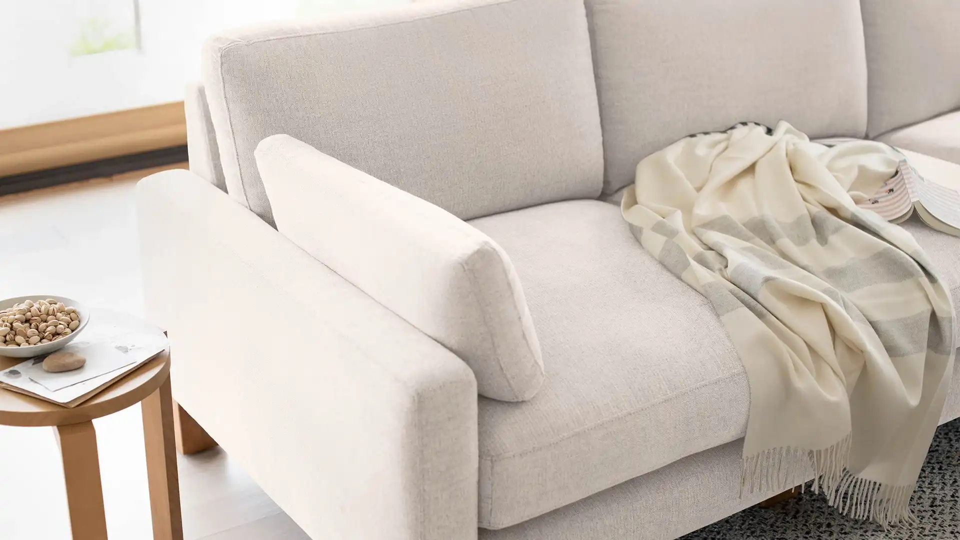 Union 4-Seat Sectional 7 Union 4-Seat Sectional